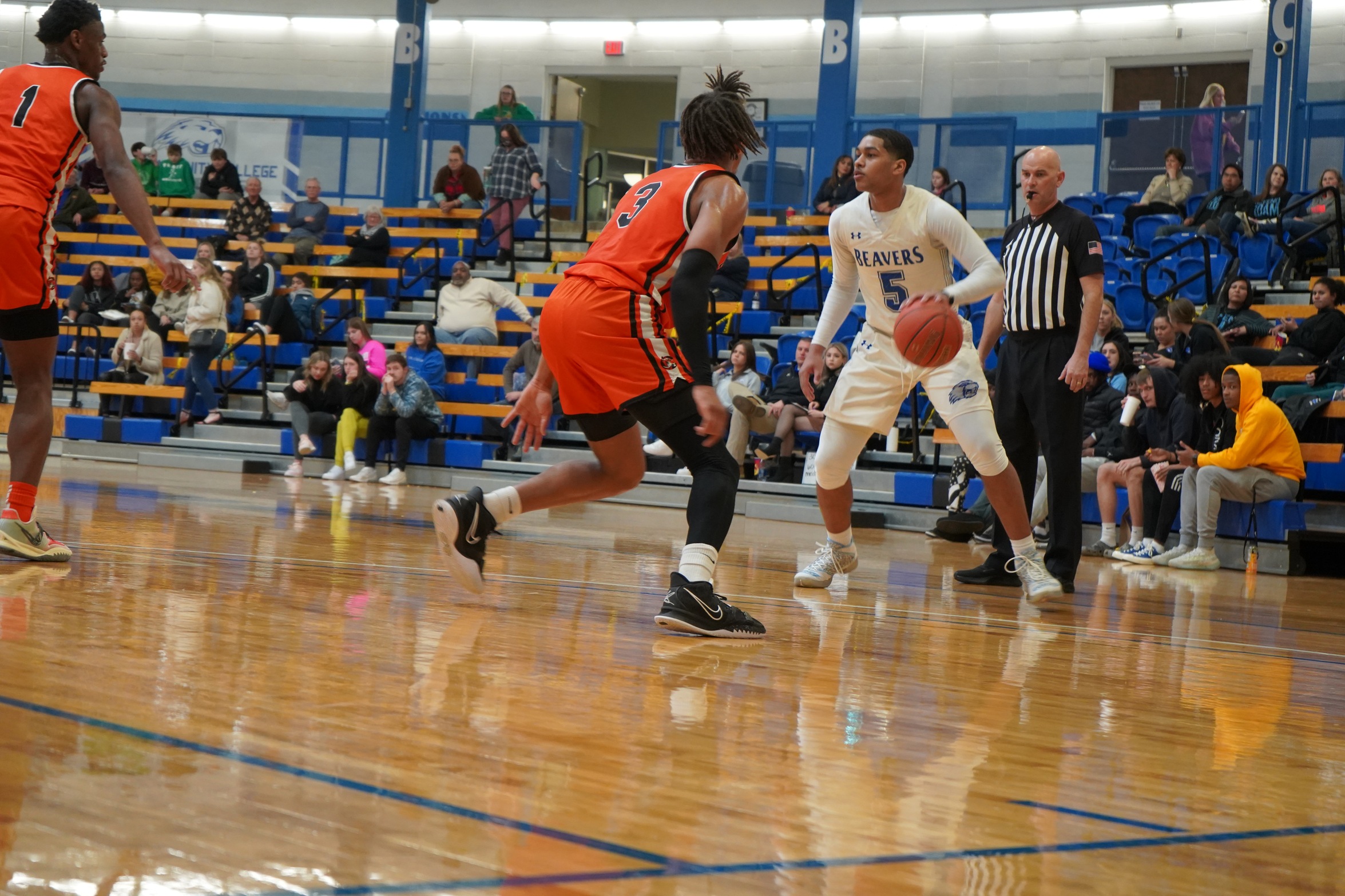 Beavers Secure 10th Seed with Win over Cowley