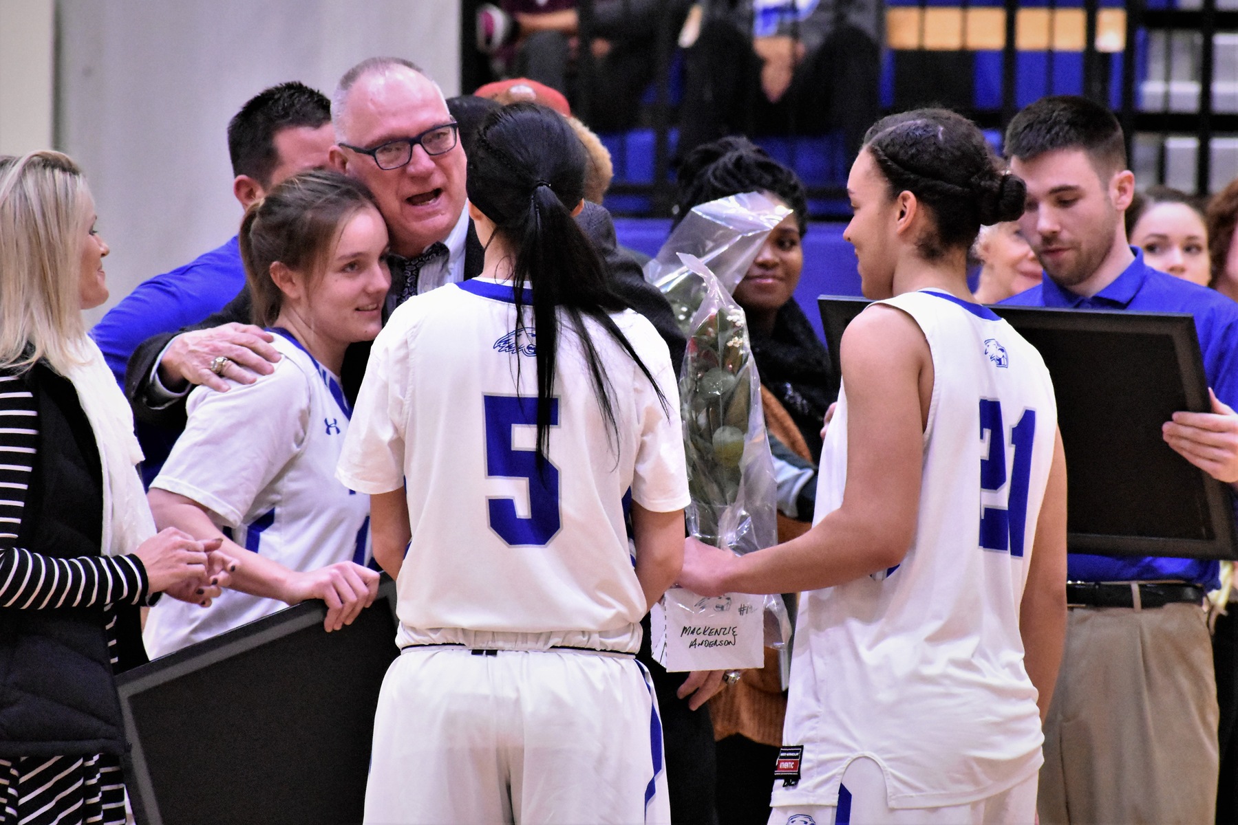 Parents Night: Pratt ends regular season with win