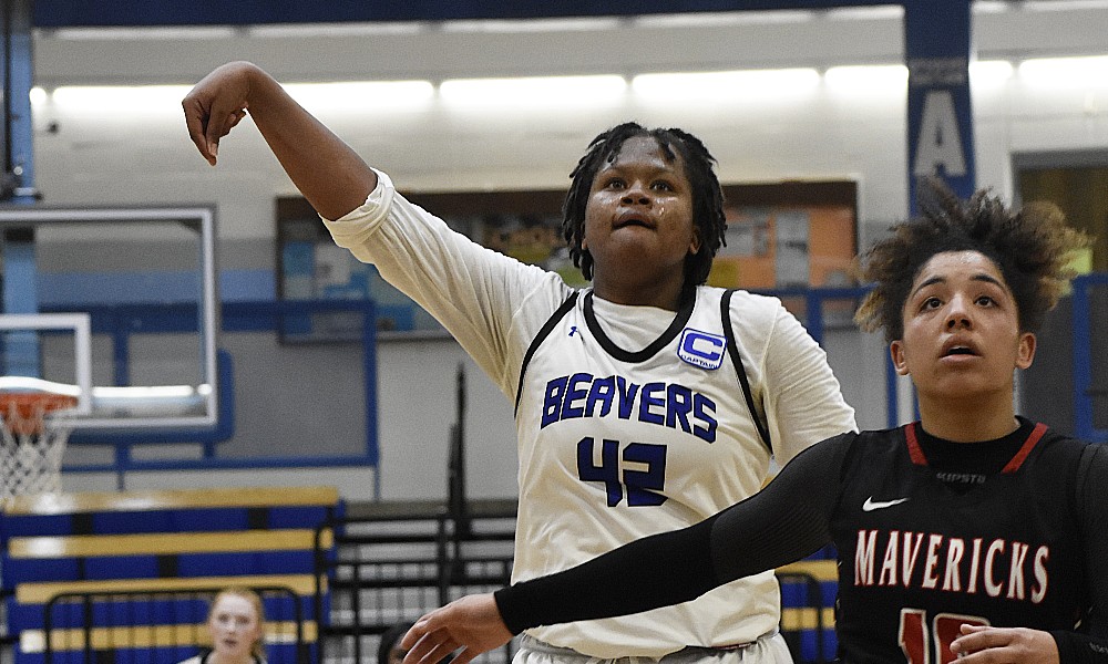 Second-half surge pushes Beavers past Mavs in OT