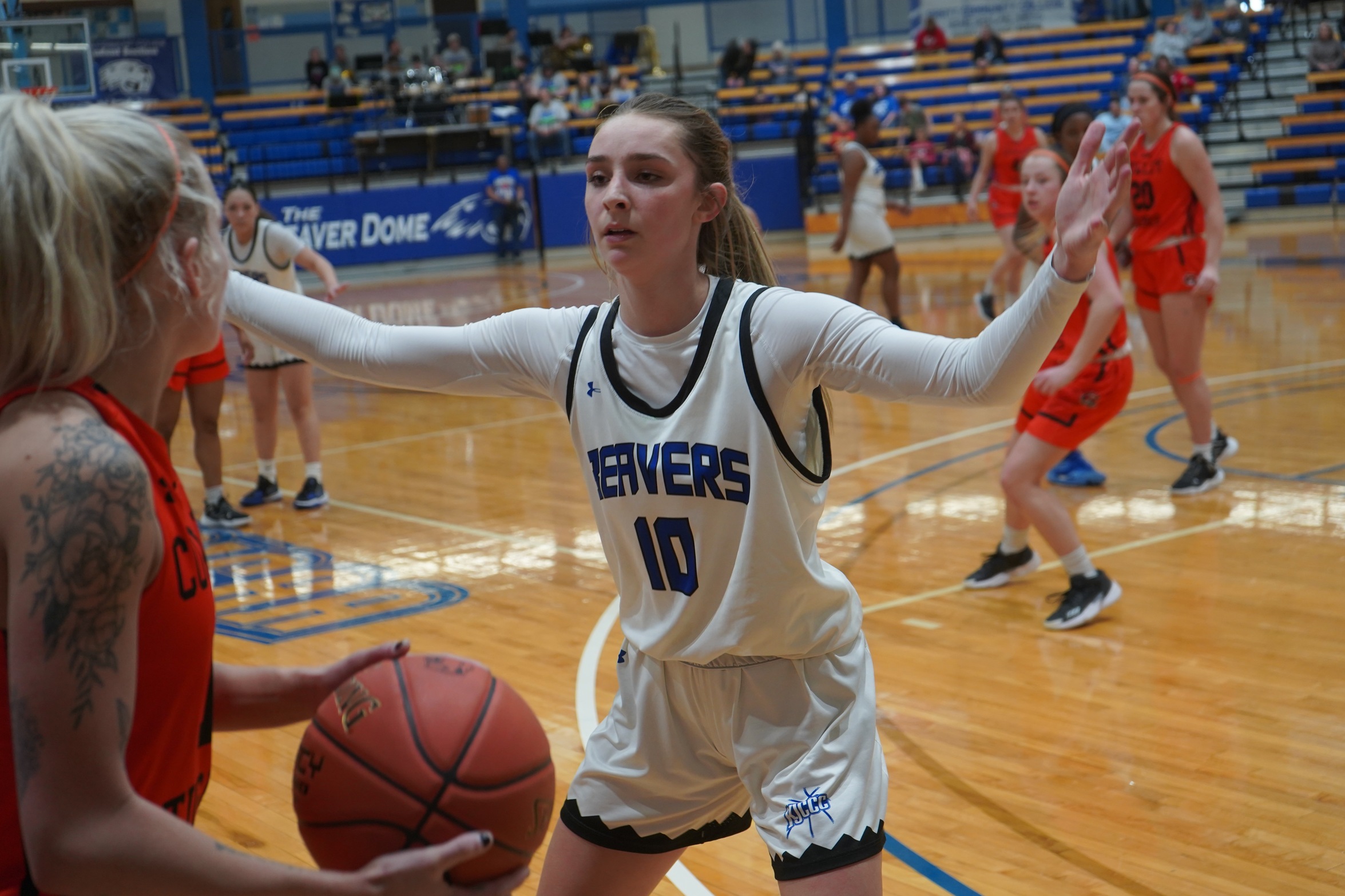 Beaver Women's Basketball Fought Hard at Coffeyville
